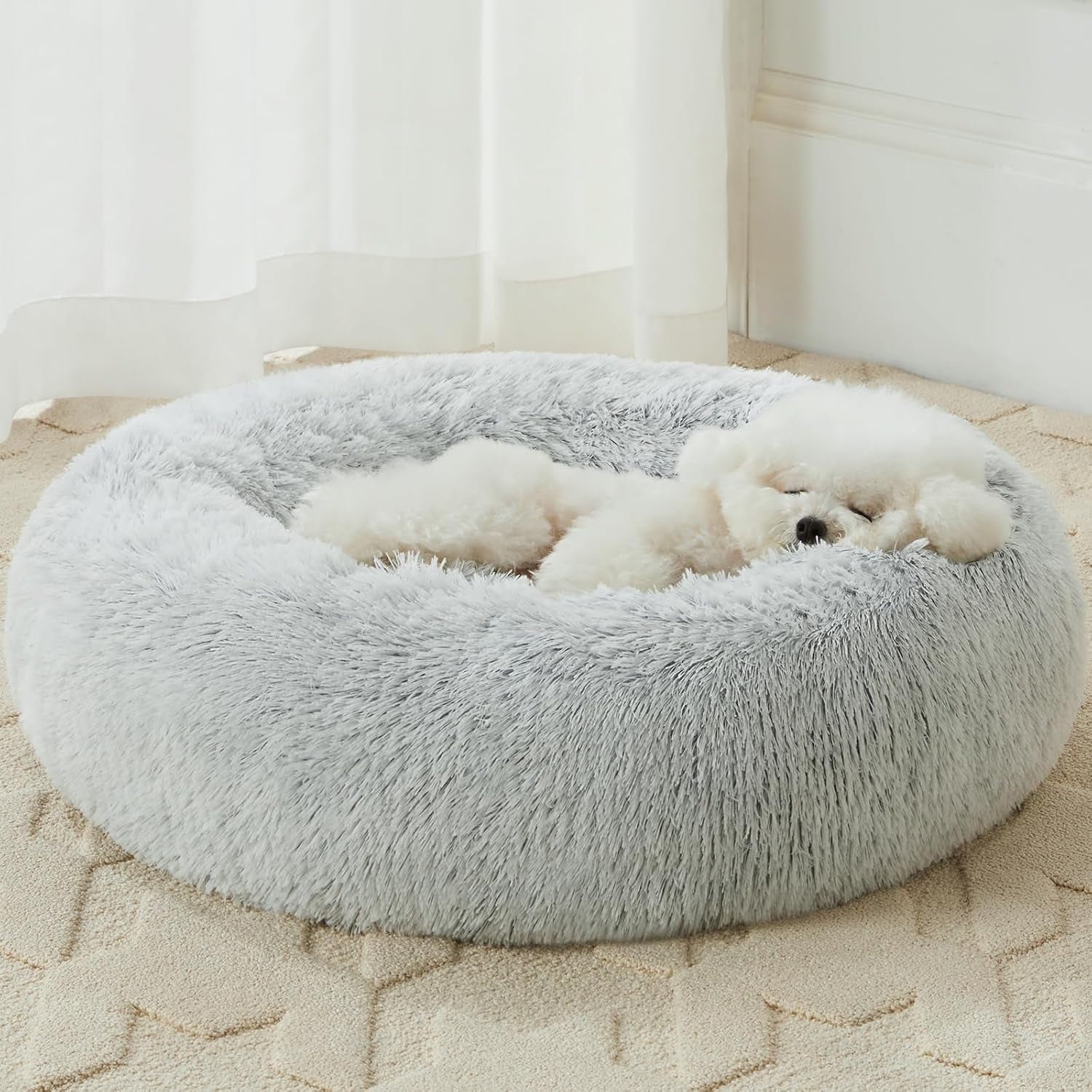 Round Calming Small Dog and Cat Bed for Comfortable Sleep, Washable Plush Puppy Bed with Faux Fur, Anti-Anxiety Donut Cuddler (24 x 24 x 8 Inch, Light Grey)